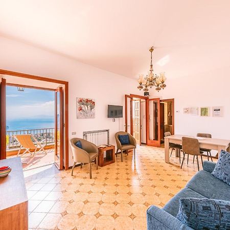 Appartamento Emma In Villa Laura Скала Экстерьер фото